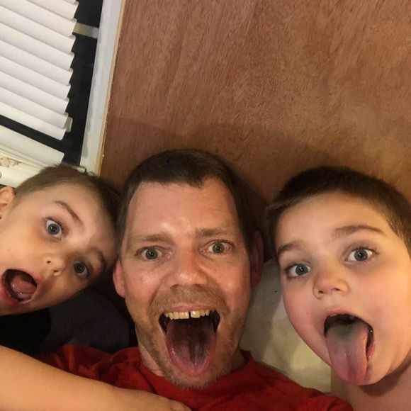 Meet your Posher, Tobias - Picture 1 of 1